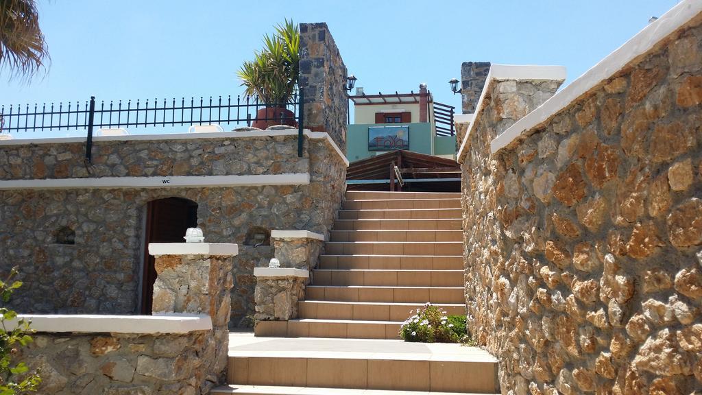 Elia Méronas Exterior photo