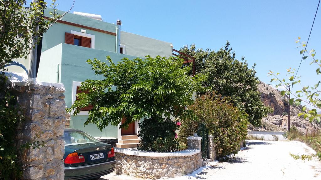 Elia Méronas Exterior photo