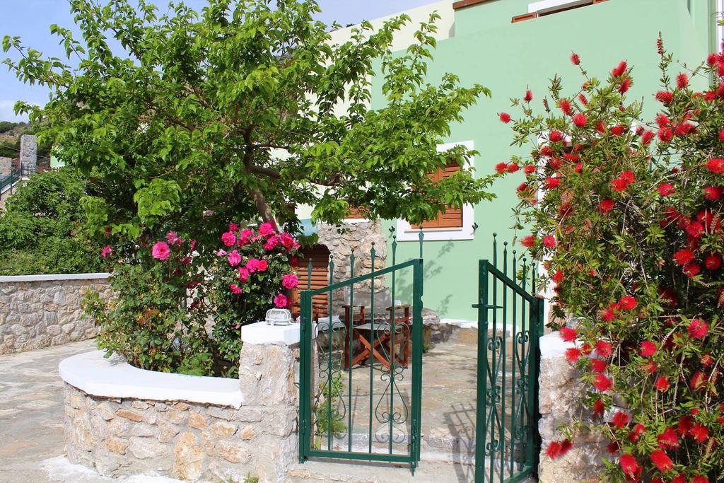 Elia Méronas Exterior photo