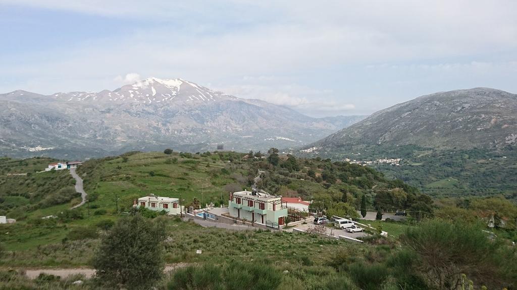 Elia Méronas Exterior photo